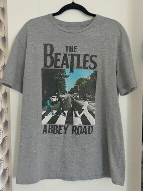Vintage The Beatles Abbey Road Graphic T-Shirt